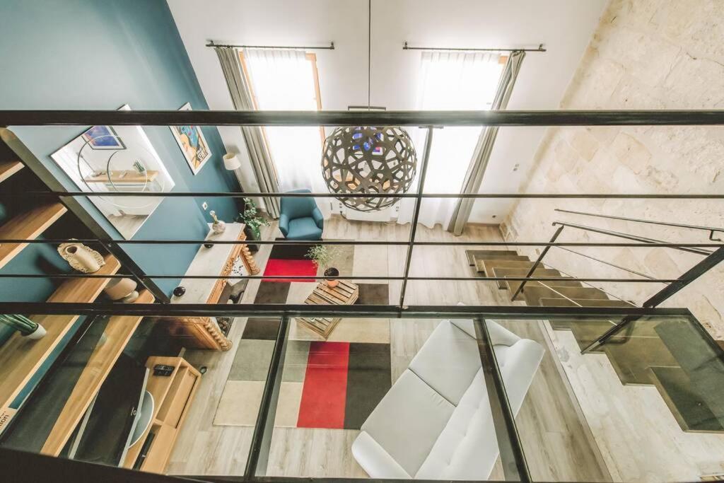 Duplex Climatise Centre Ancien 7Min A Pied Du Palais 6 Couchages Apartment อาวีญง ภายนอก รูปภาพ